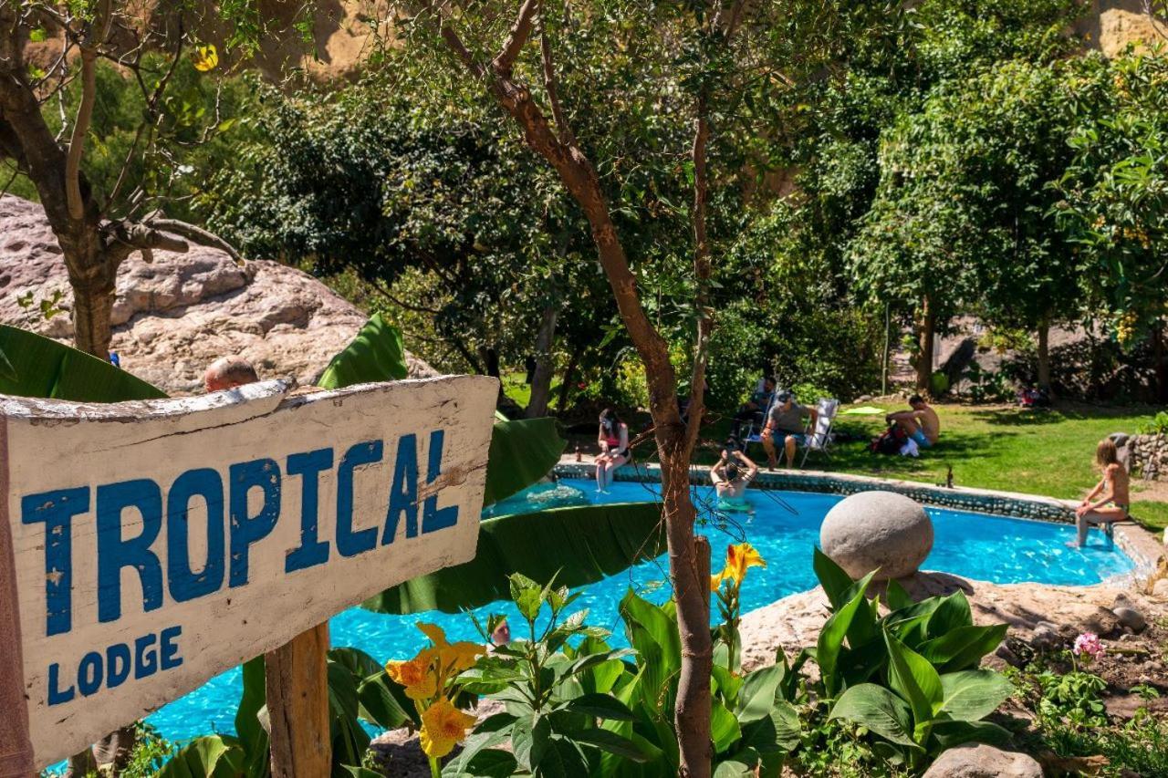 Tropical Lodge Кабанаконде Екстериор снимка