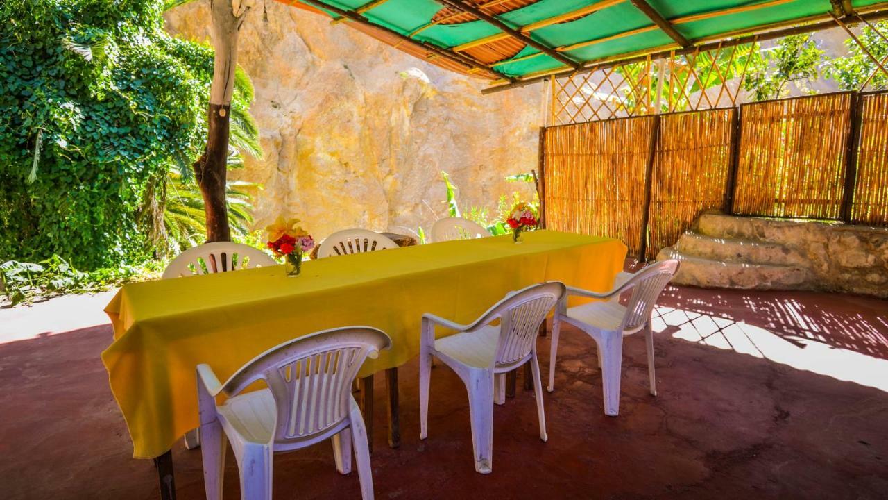 Tropical Lodge Кабанаконде Екстериор снимка